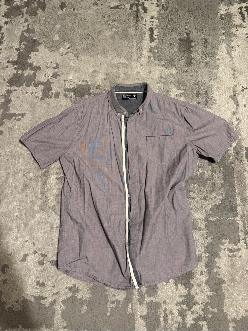 Retrofit Men's Short-Sleeve Button-Down Shirt in Dusty Lavender Gray